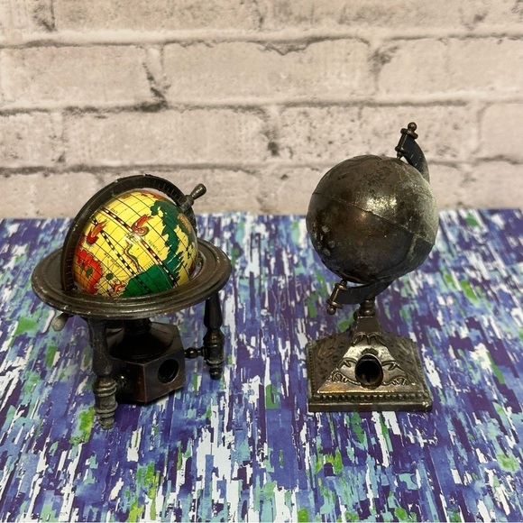 Vintage Die-Cast Pencil Sharpener Set of 2 ROTATING GLOBES - Picture 4 of 6